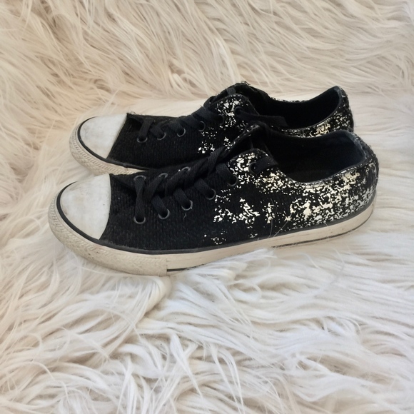 Converse All Stars Black and Silver Low Tops Sz 7 - Picture 1 of 5